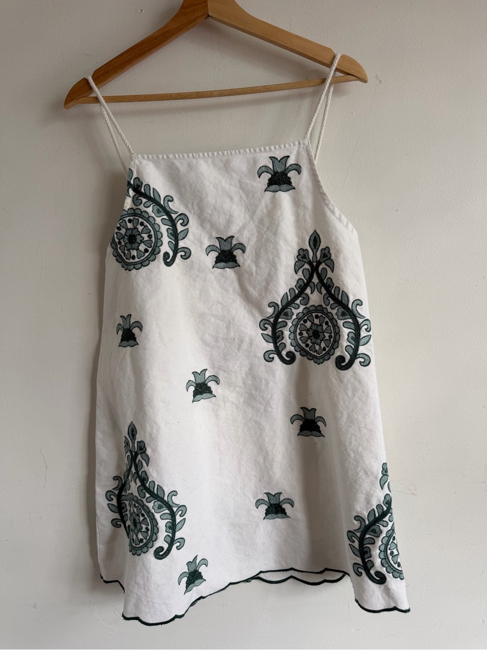 Zara White Mini Dress with Green Paisley Embroidery